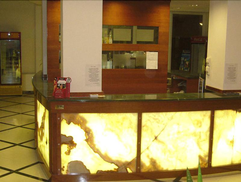 Hotel Villa Linda - Family Hotel - Nuova Costruzione Antisismica Riccione Kültér fotó